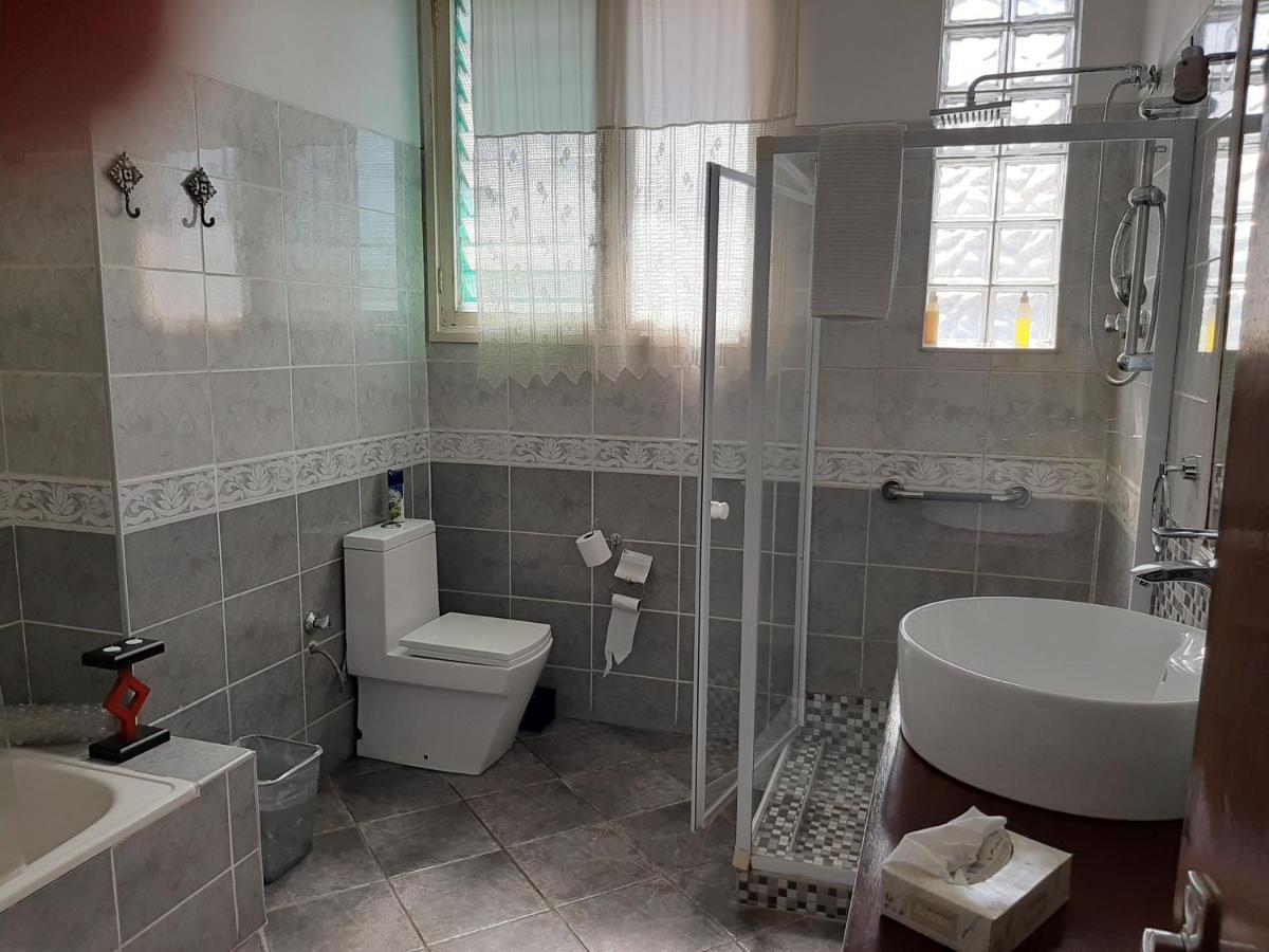 מאפוטו Figtree Guesthouse מראה חיצוני תמונה